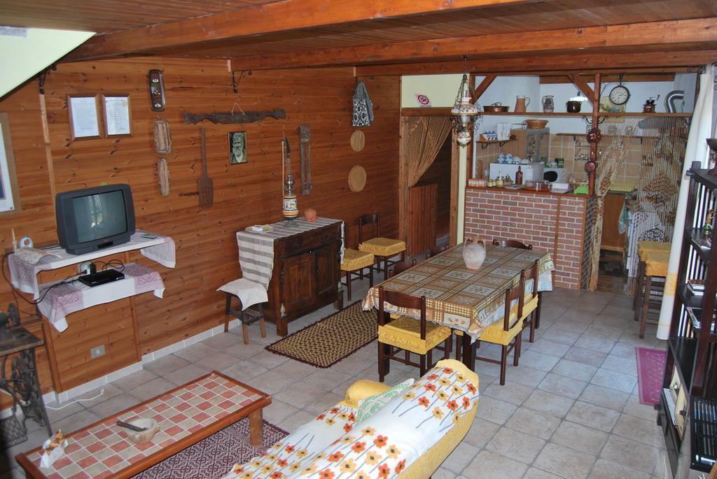 B&B Baddesalighes Bolotana Εξωτερικό φωτογραφία