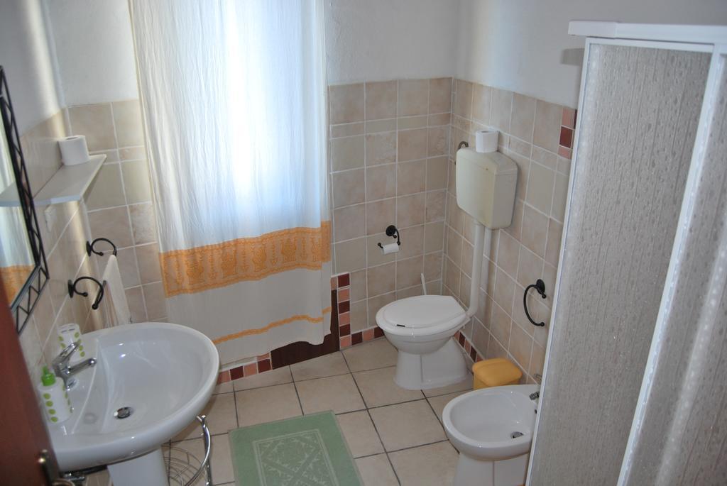 B&B Baddesalighes Bolotana Δωμάτιο φωτογραφία